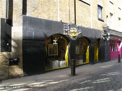 doc martens plaza